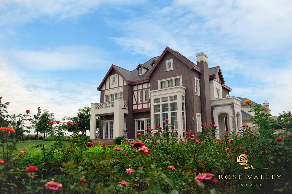 Phim trường Rose Valley Estate - biệt thự hoa hồng Pháp