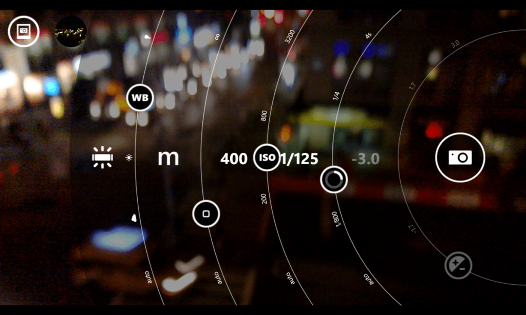 Giao diện chụp ảnh của hệ điều hành Android (dòng máy Lumia)